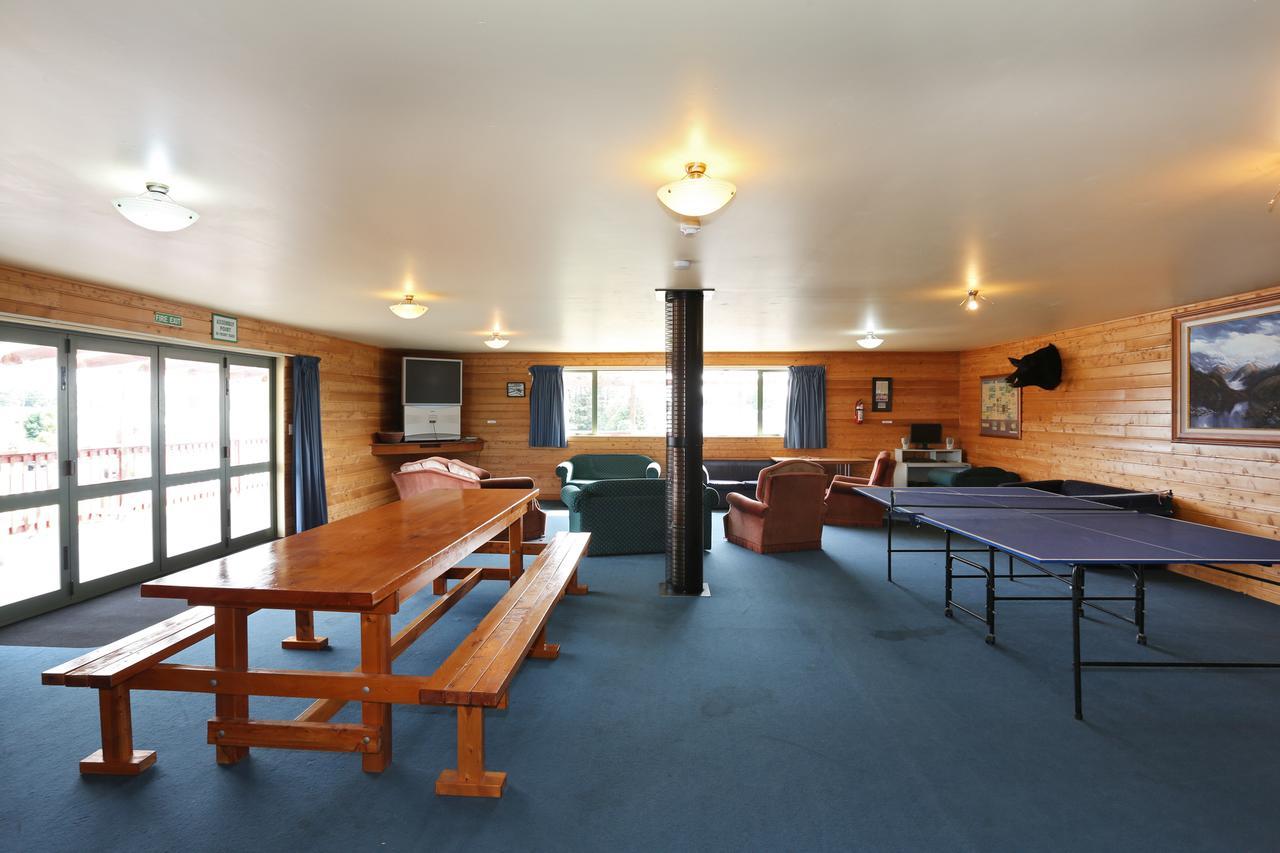 Hotel Tui Base Camp Tuatapere Exteriér fotografie